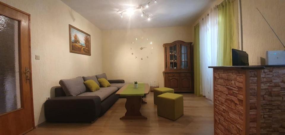 Apartments New Charming セニ エクステリア 写真
