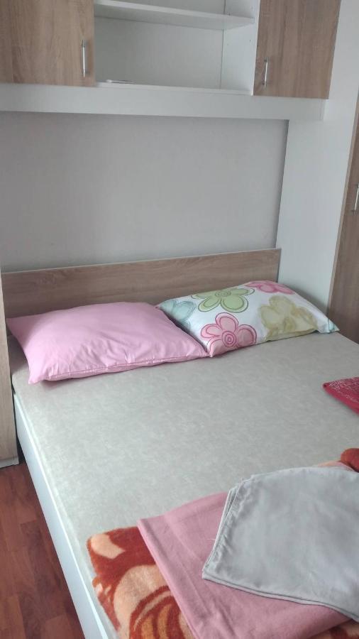 Apartments New Charming セニ エクステリア 写真
